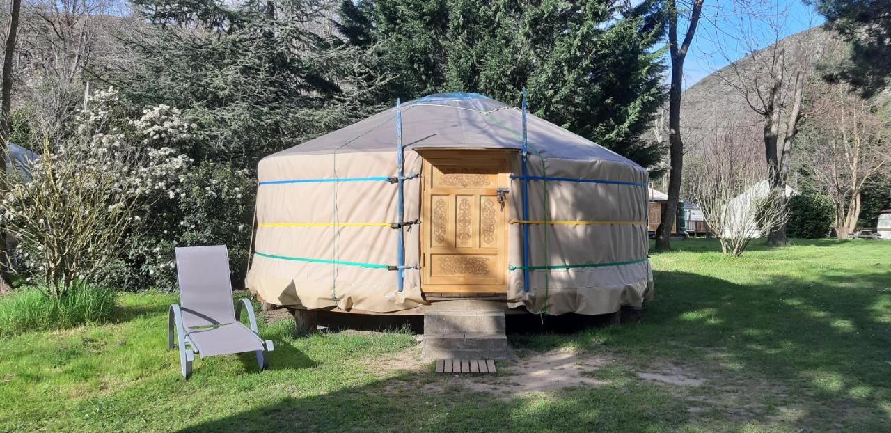 Camping Ushuaia Villages Le Viaduc Arlebosc Zewnętrze zdjęcie